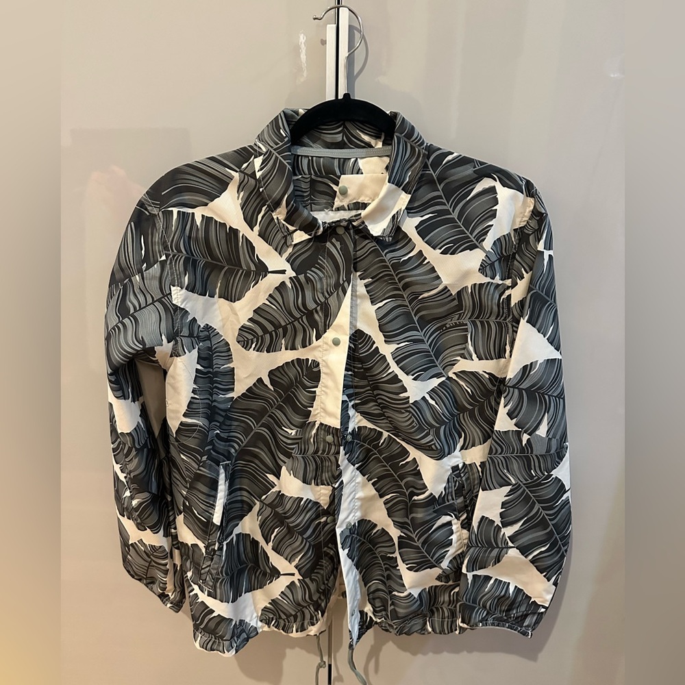 Hershel Lightweight Rain Jacket, Button With Cinc… - image 4